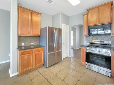 3638 Bennington Way, San Antonio, TX 78261 - photo 5