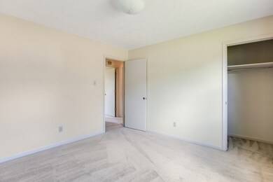 307 Pineridge Dr, Hopkinsville, KY 42240 - photo 7