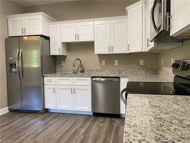 2114 Grantville Ln, Asheboro, NC 27205 - photo 5