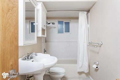 Basement Bathroom 4568-FULL