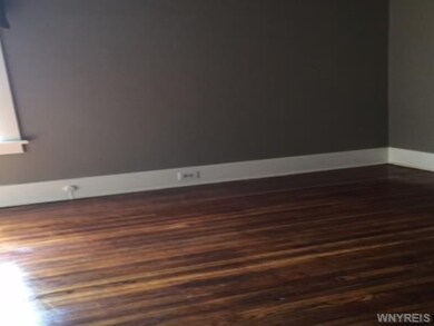 Bedroom 3/3 double, lower has hardwood floors, dec