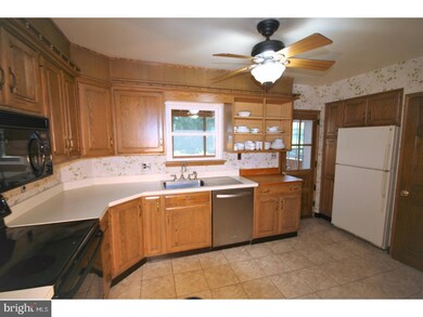 905 Mount Holyoke Place, Swarthmore, PA 19081 - photo 6