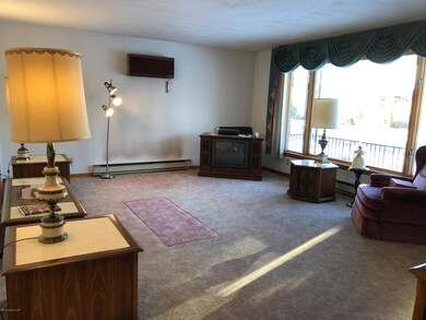 62 Conwell St, Wilkes Barre, PA 18702 - photo 4