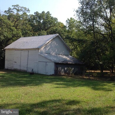 80 Land Grant Rd, Mount Jackson, VA 22842 - photo 2