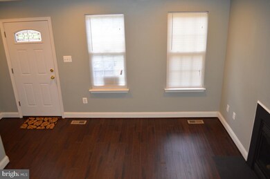 4402 Birchtree Ln, Temple Hills, MD 20748 - photo 2