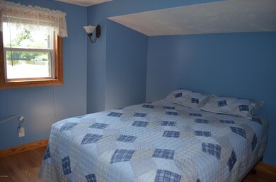 ENOUGH FOR A DOUBLE OR QUEEN BED