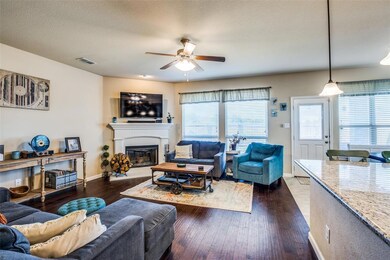 1204 Vaughna Dr, Weatherford, TX 76087 - photo 6