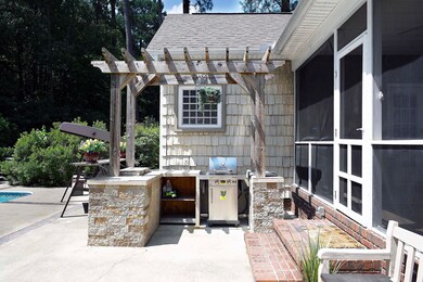 Outdoor_Patio_BBQ_web