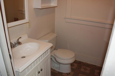 1026-1028 Poplar St, Scranton, PA 18510 - photo 3