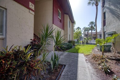 3865 S Lake Dr unit 148, Tampa, FL 33614 - photo 2