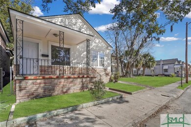 650 W 42nd St, Savannah, GA 31415 - photo 2