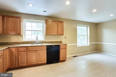9771 Early Spring Way, Columbia, MD 21046 - photo 2