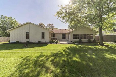 5201 N Timothy Way, Muncie, IN 47304 - photo 4