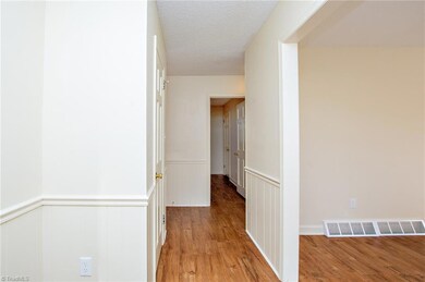 222 Westbury Dr, Asheboro, NC 27205 - photo 5