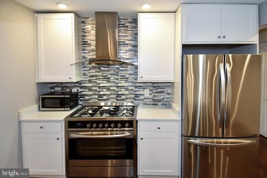 709 Jackson St NE unit 4, Washington, DC 20017 - photo 7