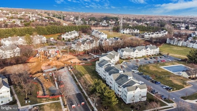 8385 Montgomery Run Rd unit D, Ellicott City, MD 21043 - photo 5