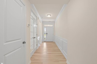 624 Columbus Cir, Simpsonville, SC 29680 - photo 5