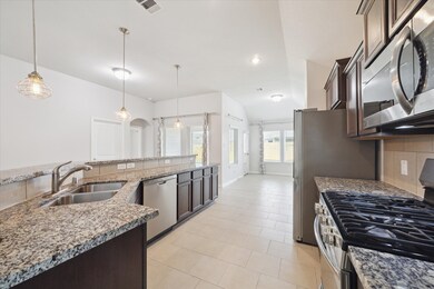 5156 Echo Falls Dr, Alvin, TX 77511 - photo 5