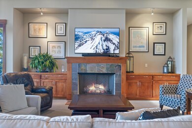 1703 NW Remarkable Dr, Bend, OR 97701 - photo 7