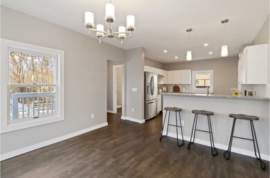 12 Cottage St, Stoneham, MA 02180 - photo 4