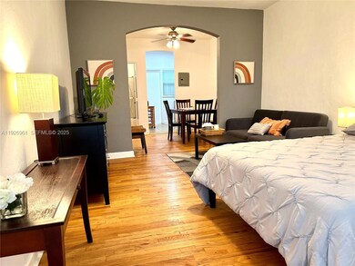 1561 Lenox Ave unit 9, Miami Beach, FL 33139 - photo 2