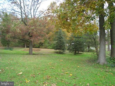 1255 Swamp Bridge Rd, Denver, PA 17517 - photo 5