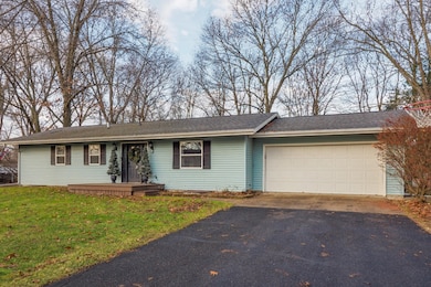 827 Glenview Drive-102