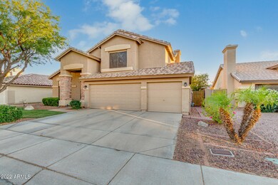 3 bd, loft, 2.5 ba , 3cg, Pool & Spa