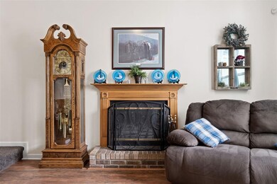 3413 E Henderson Way, Clarksville, TN 37042 - photo 2