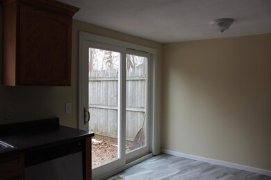 120 Barretts Hill Rd unit A, Hudson, NH 03051 - photo 3