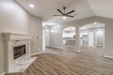 589 County Road 949c, Alvin, TX 77511 - photo 3