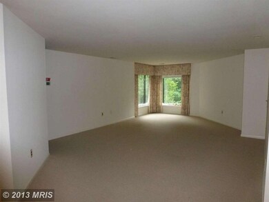 3041 Fallstaff Rd unit 206D, Baltimore, MD 21209 - photo 5