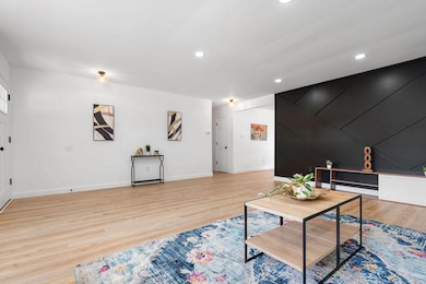 960 Cherokee Ct, Crown Point, IN 46307 - photo 5