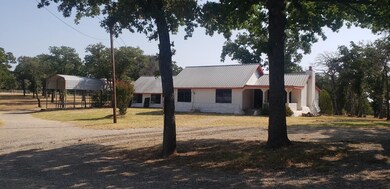 4320 Slayton Rd, Cleburne, TX 76031 - photo 4