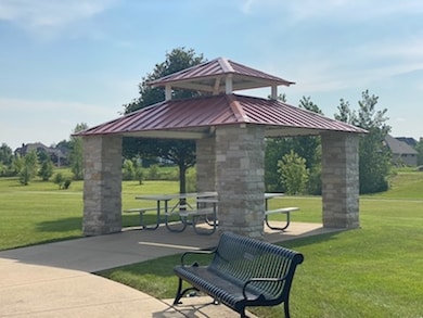 1070 Wheatfield Ave, Sugar Grove, IL 60554 - photo 3