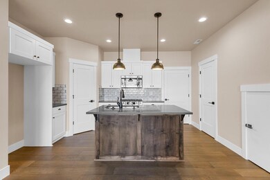 9-web-or-mls-3944 SW Badger, Redmond (10