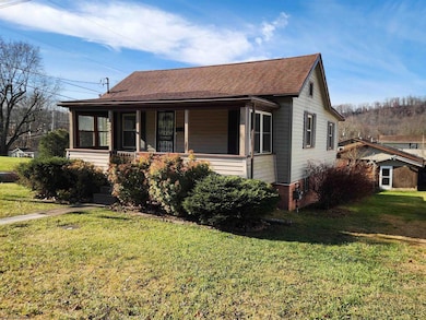 1802 N 21st St, Clarksburg, WV 26301 - photo 3