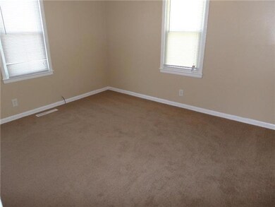 6841 Askew Ave, Kansas City, MO 64132 - photo 5