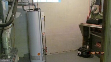 4600 Raspe Ave, Baltimore, MD 21206 - photo 6