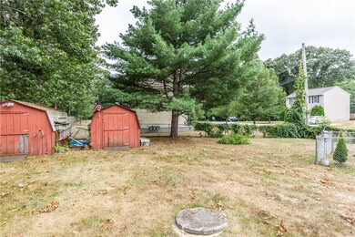 70 Strawberry Field Rd, Warwick, RI 02886 - photo 4