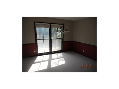 8932 Alden St, Lenexa, KS 66215 - photo 7