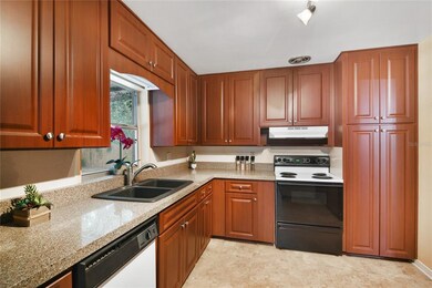 Kitchen - Corian counters
