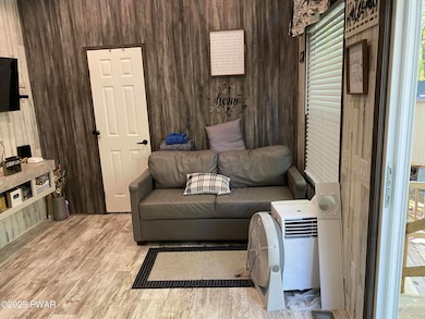 109 Walnut St, Shohola, PA 18458 - photo 6