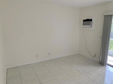 9 Windsor A, West Palm Beach, FL 33417 - photo 7