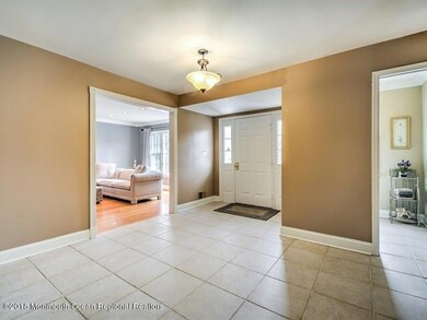 FOYER