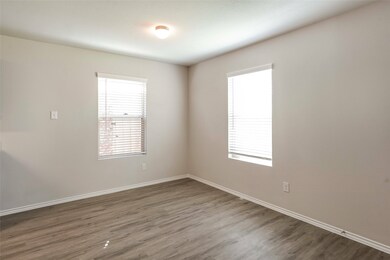 1513 Mark Ln, Ennis, TX 75119 - photo 5