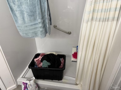 3072 Flintlock Dr, Pensacola, FL 32526 - photo 3