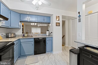 9611 Lambeth Ct, Columbia, MD 21046 - photo 7