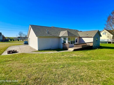 265 Pecan Cir, Corryton, TN 37721 - photo 6