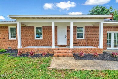 117 Mars Dr, Dunn, NC 28334 - photo 5